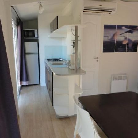 Mobil Home 6 Personnes Rocbaron المظهر الخارجي الصورة